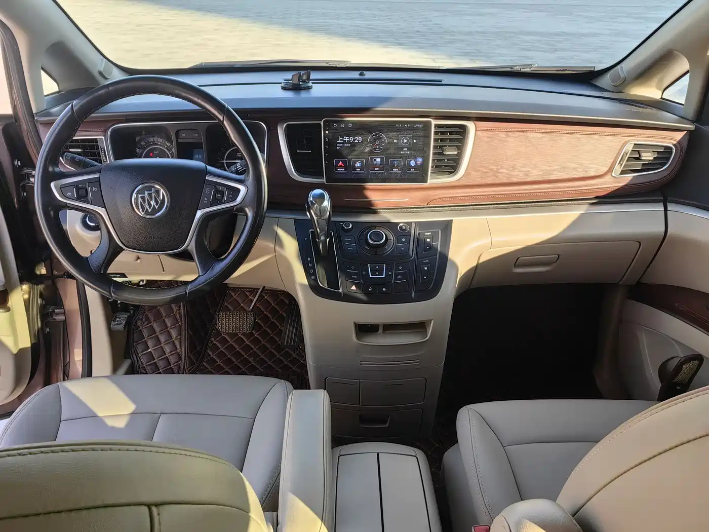 Buick GL8 2018 28T Luxury Model China VI фото 7
