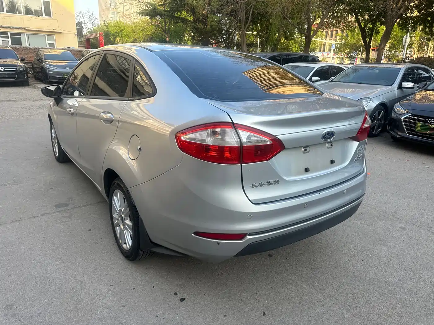 Ford Fiesta 2014 2013 Sedan 1.5L Automatic Fashion