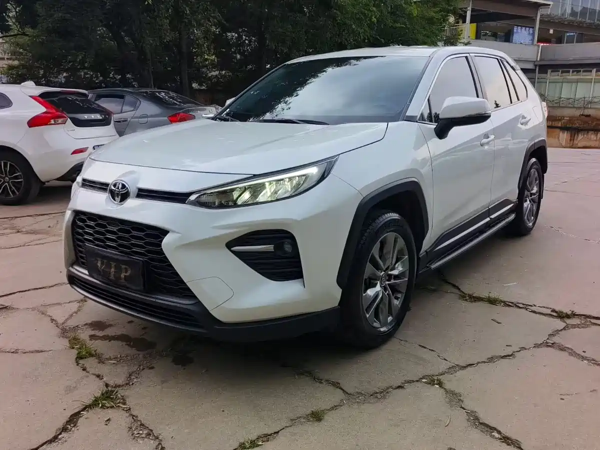 Toyota Wildlander 2023 2.0L CVT FWD Urban
