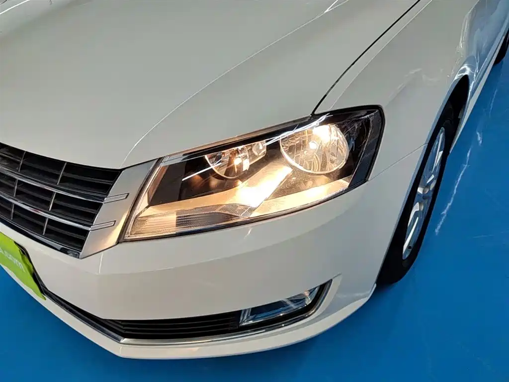 Volkswagen Lavida 2013 Facelift Classic 1.6L Automatic Comfort фото 24