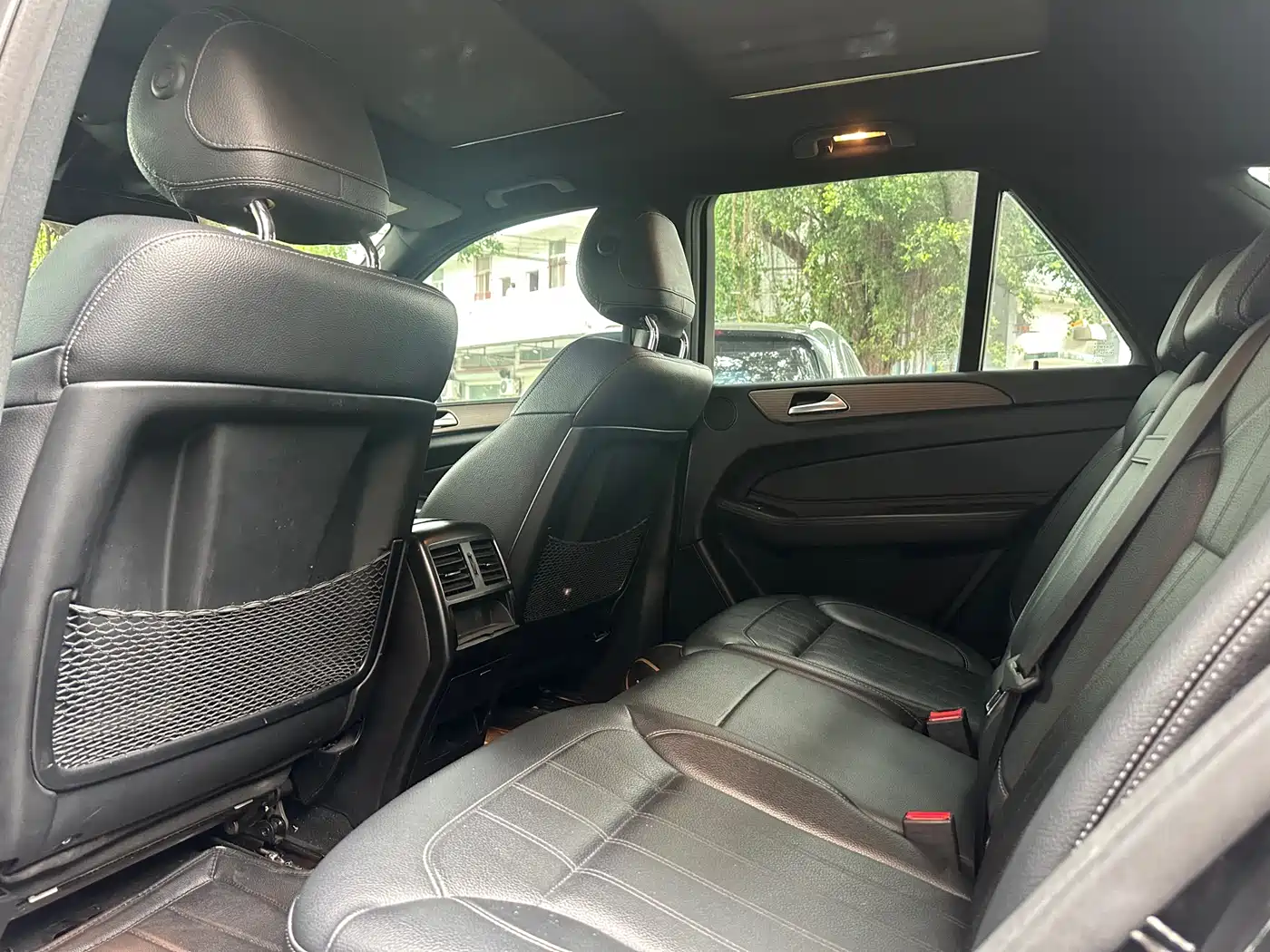 Mercedes-Benz GLE 2017 GLE 320 4MATIC Luxury фото 4