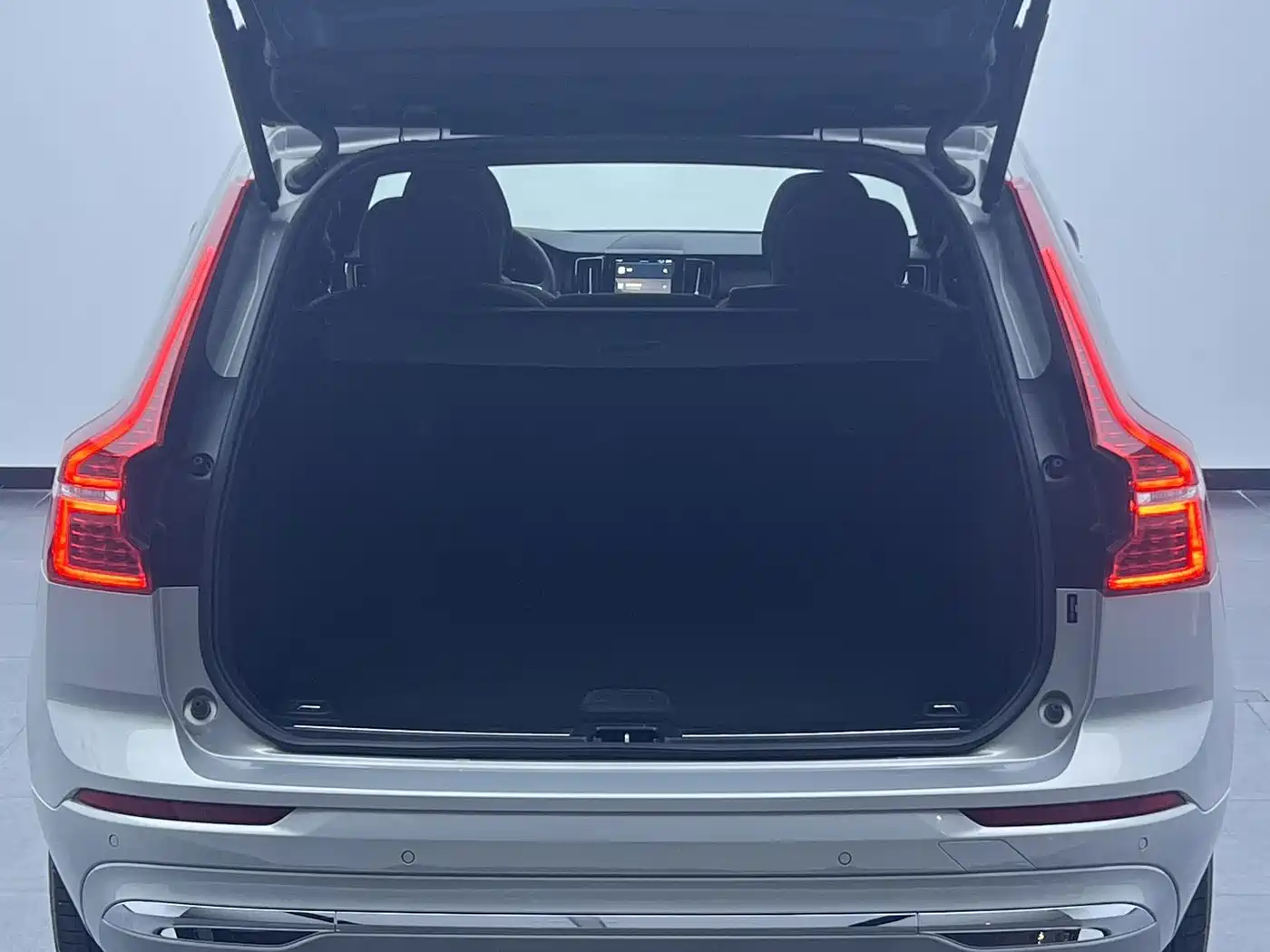 Photo 6 - Volvo XC60