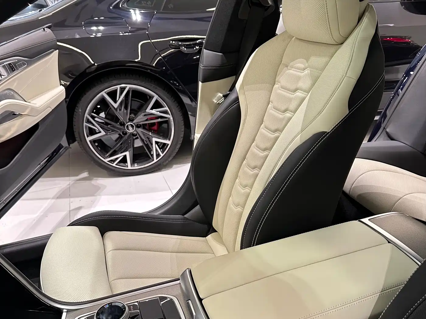  8-SERIES