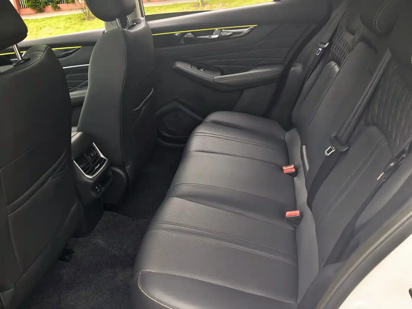 Dongfeng Aeolus Yixuan MAX 2022 2021 1.5T Super Dad Edition