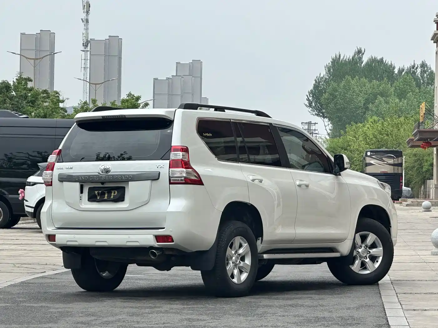 Toyota Prado 2016 2.7L Auto Standard Edition фото 6