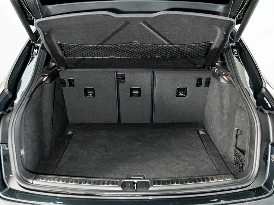 Porsche Macan 2018 Macan 2.0T фото 23