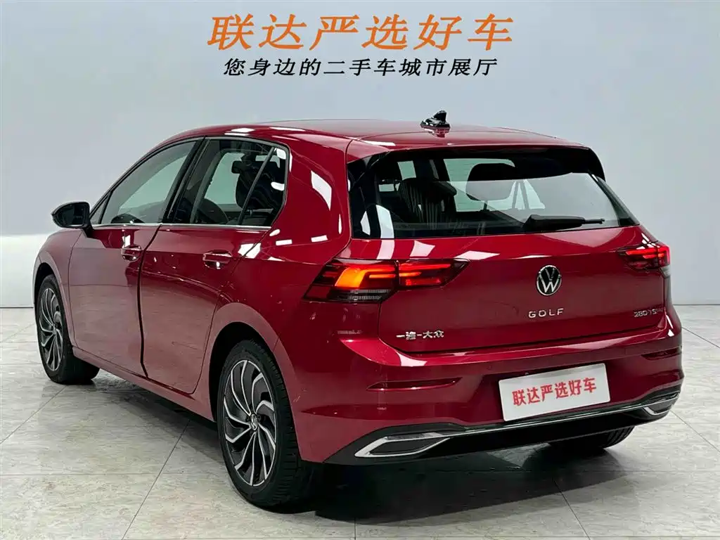 Volkswagen Golf 2021 280TSI DSG 30th Anniversary Edition фото 23
