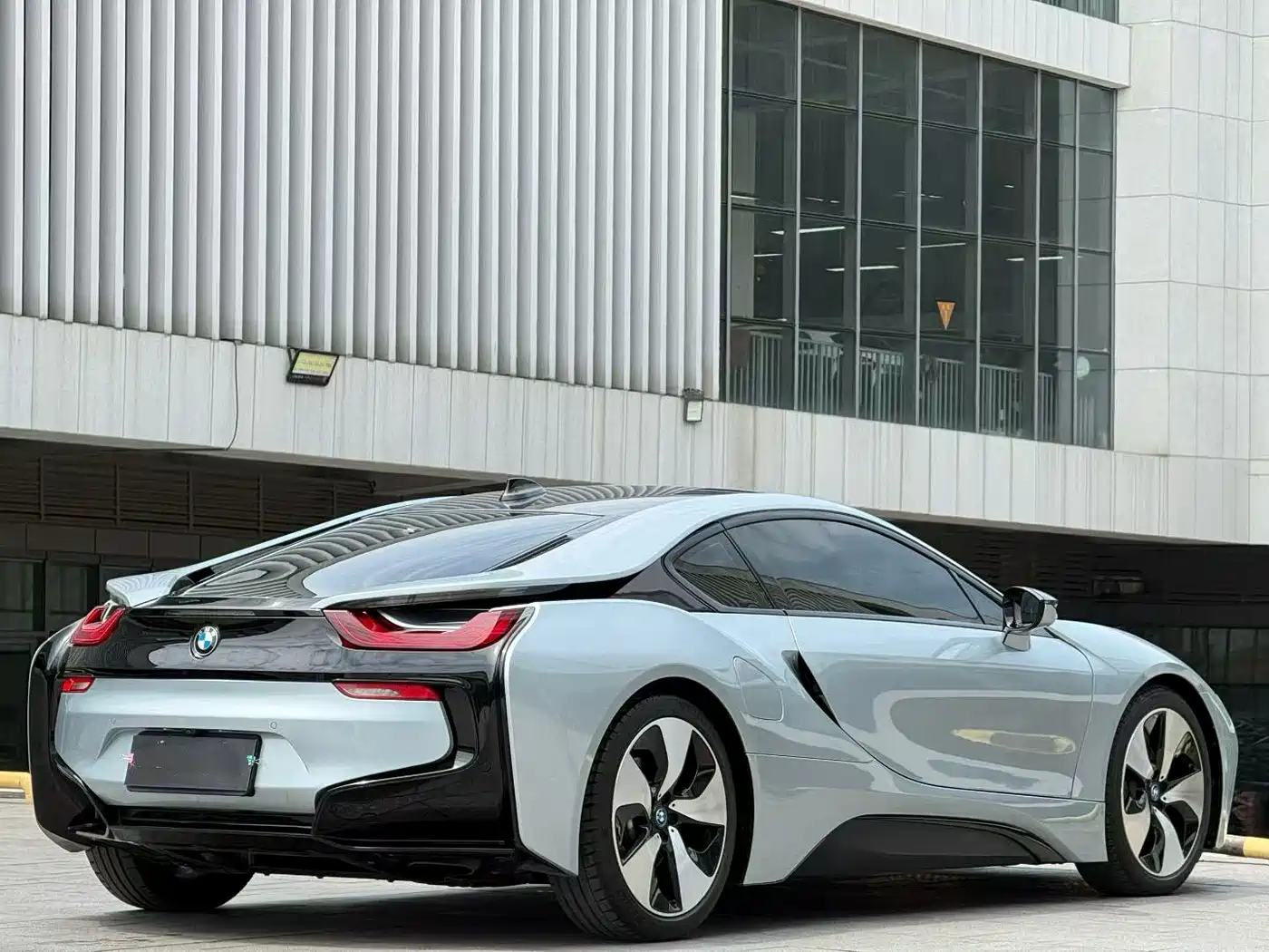 BMW i8 2016 2014 Standard