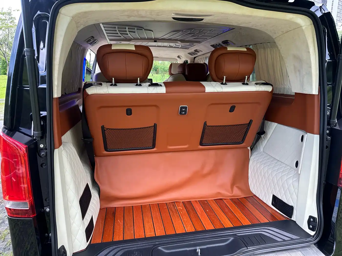 Mercedes-Benz Vito 2021 2.0T Business Edition 7-seater фото 9