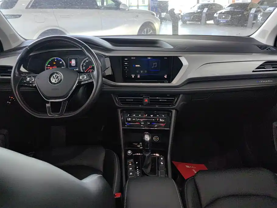Volkswagen Tharu New Energy 2021 Panorama Premium Edition фото 12