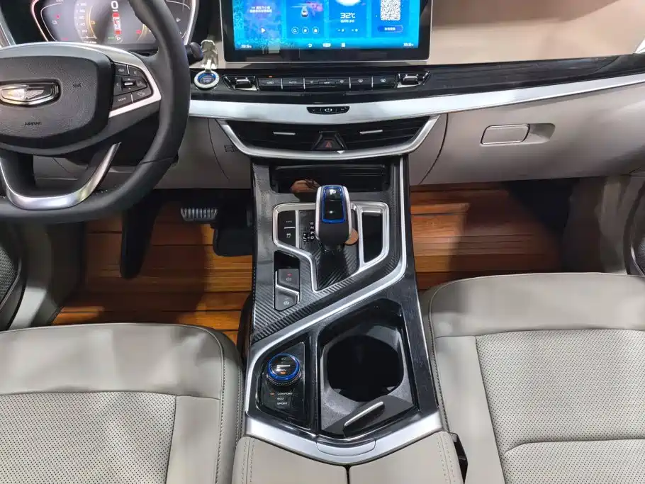 Geely Jiaji New Energy 2021 2021 ePro 1.5TD PHEV Ultimate Enjoyment Type