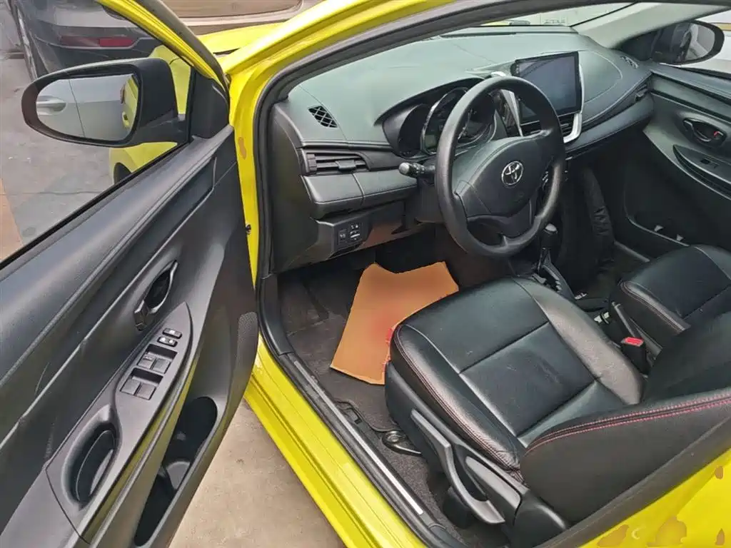 Toyota YARiS L Zhi Xuan 2019 1.5E CVT MeiDong Edition China VI фото 16