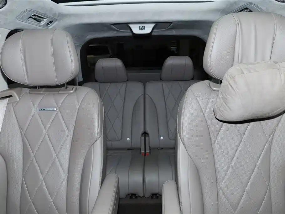AITO Wenjie AITO M9 2024 Extended Range Ultra 42kWh 6-Seater фото 25