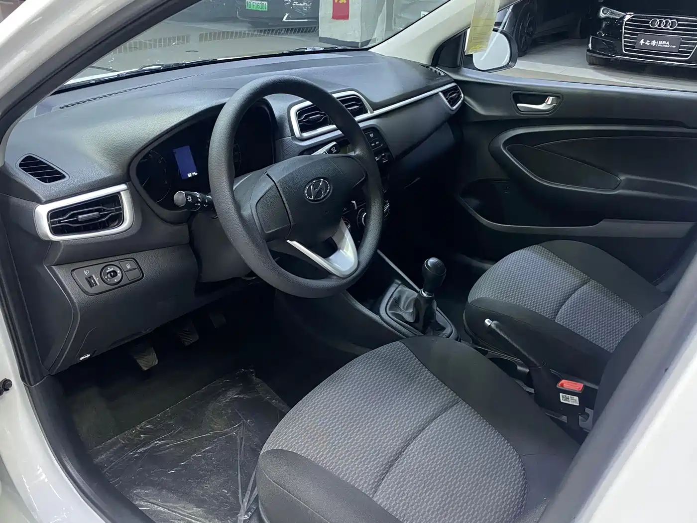 Hyundai Verna 2021 2020 1.4L Manual GL Renewal Edition
