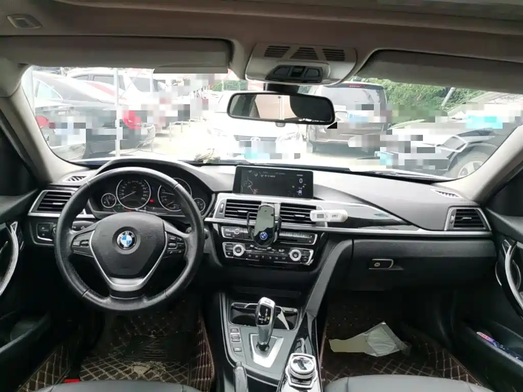 BMW 3 Series 2016 320Li Progressive фото 10