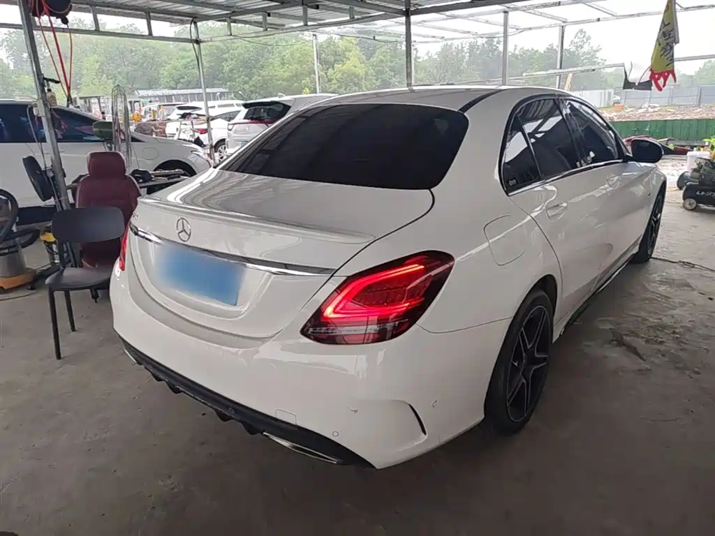 MERCEDES-BENZ CLASS C