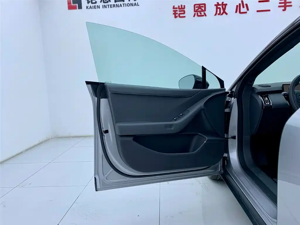 XPeng P7+ 2024 Long Range Max фото 30
