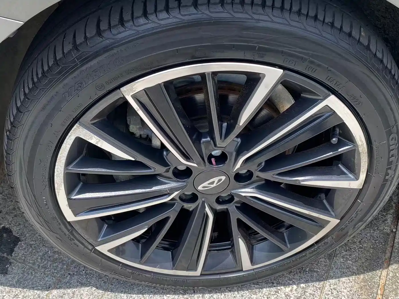 Chery Arrizo 8 2022 2022 1.6T DCT Ya