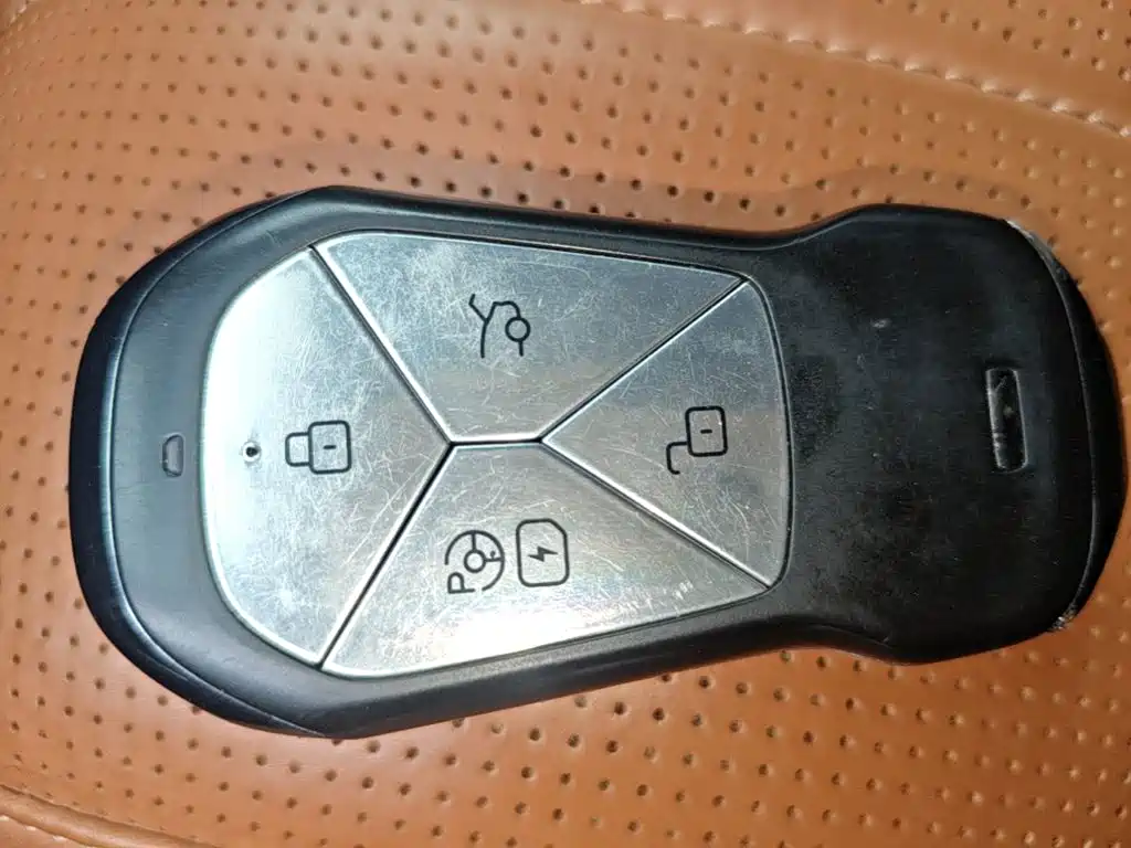 Photo 9 - XPeng G9