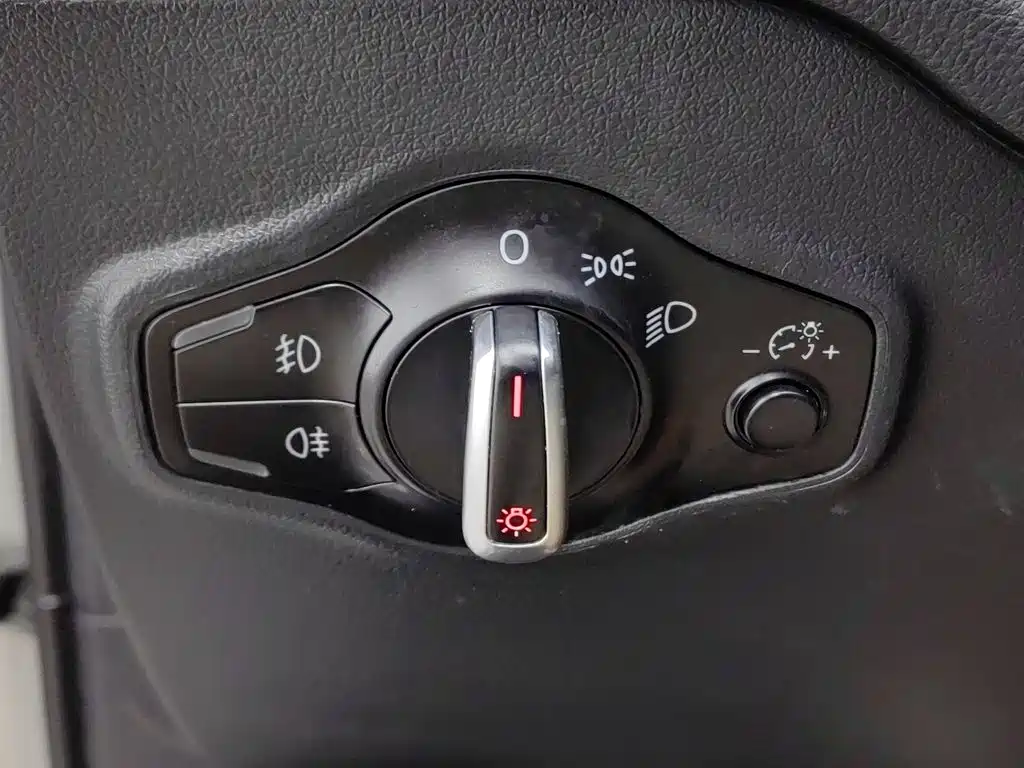 Photo 21 - Audi Q5