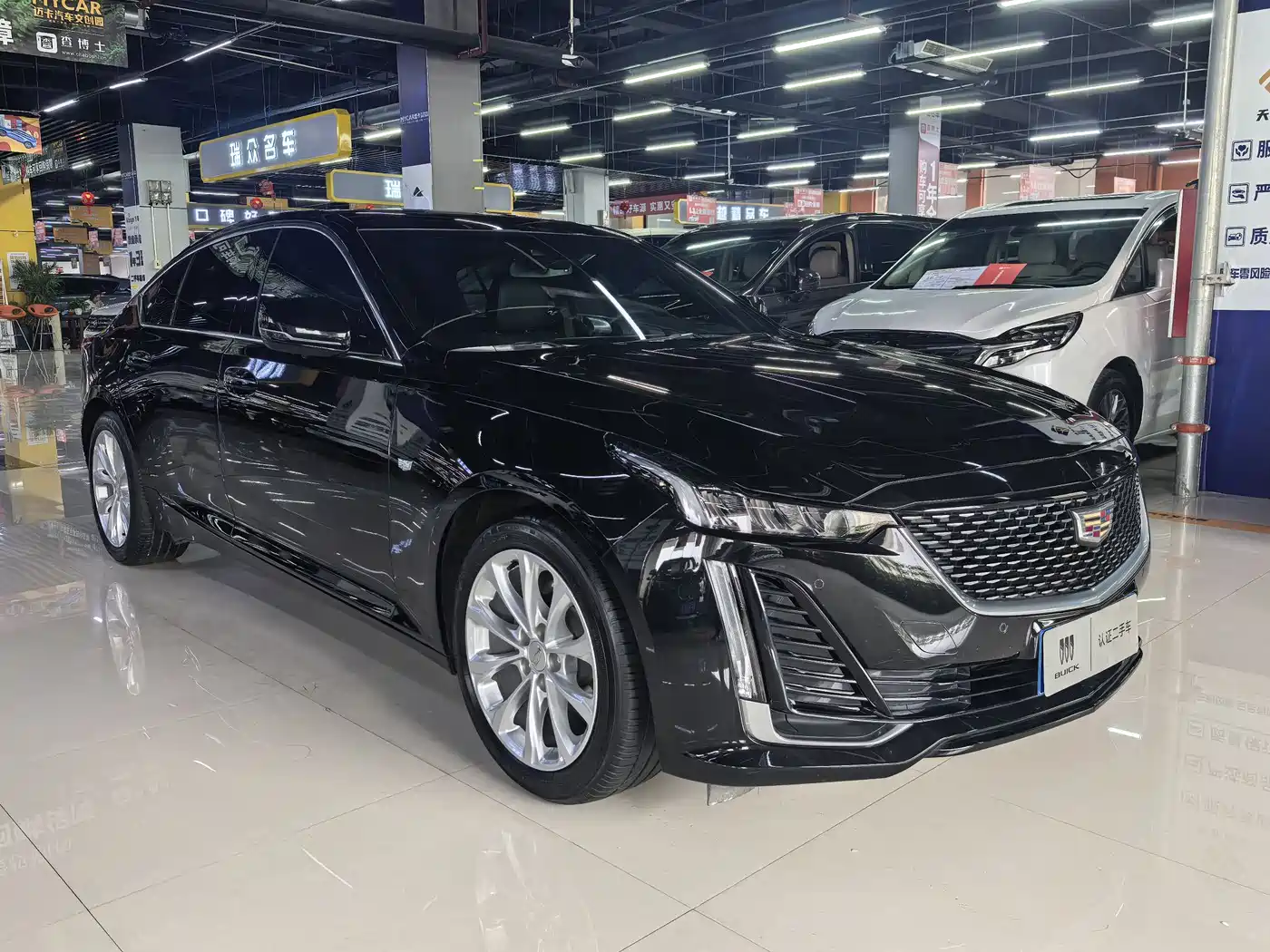 Cadillac CT5 2023 28T Luxury Style (Standard Edition) фото 3