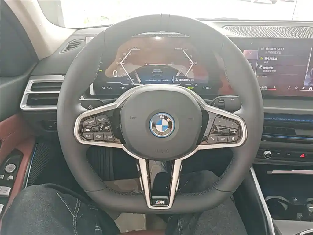 BMW i3 2025 eDrive 35 L фото 11