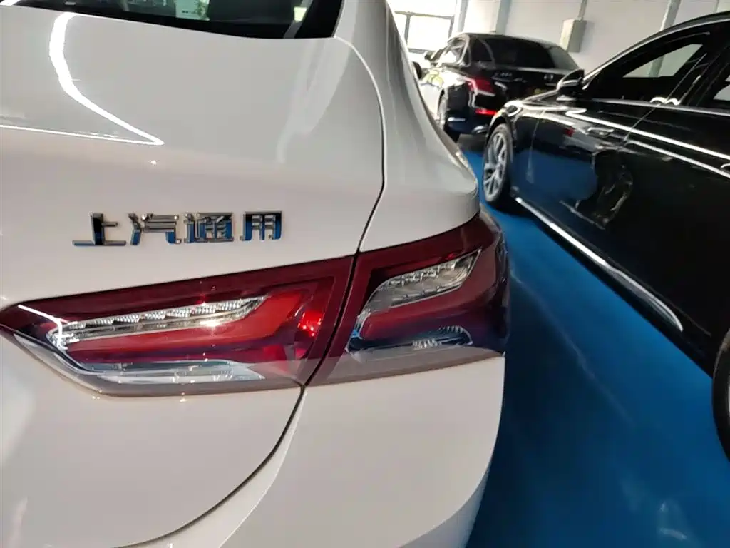CHEVROLET MAI RUIBAO XL