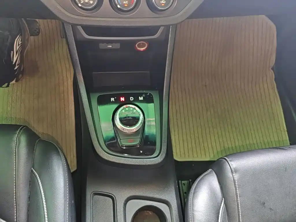 Baojun 360 2018 2019 1.5L Automatic Elite China VI