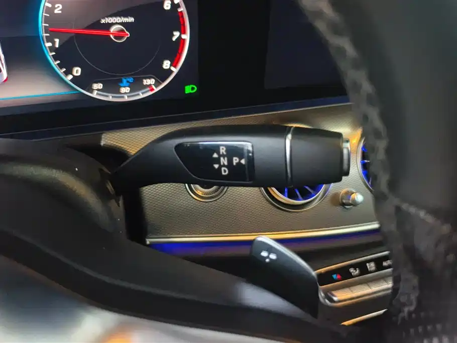 Mercedes-Benz E-Class (Import) 2019 Facelift E 300 Sport Edition фото 16