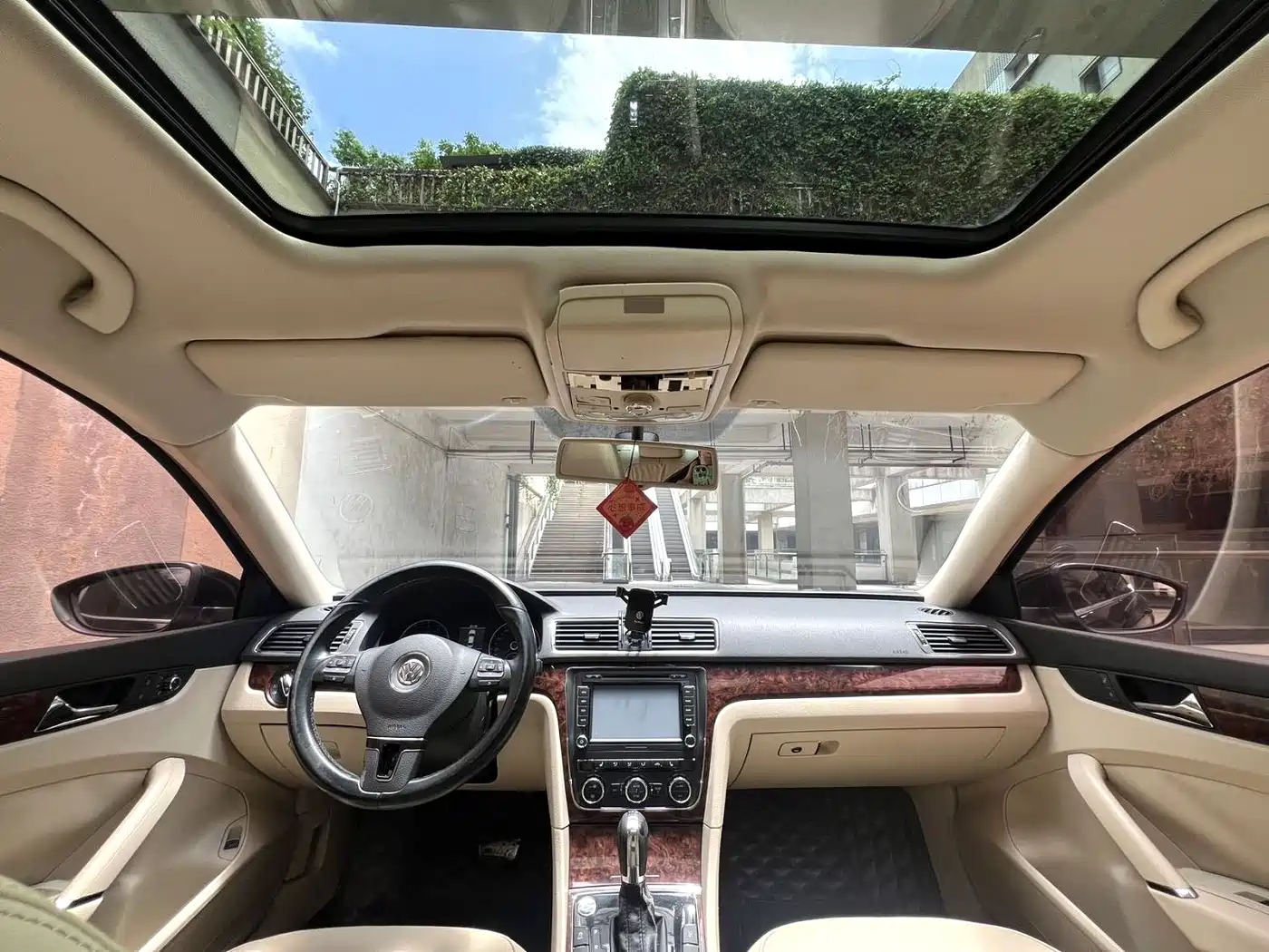 Volkswagen Passat 2013 1.8TSI DSG Yuzun фото 5