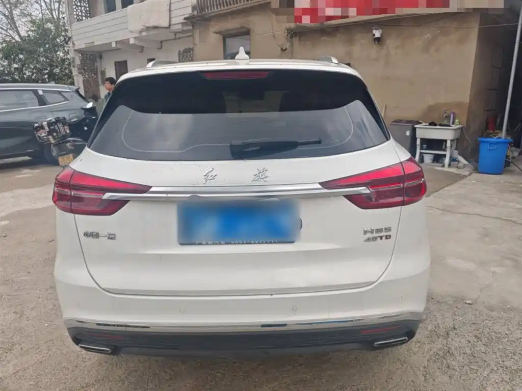 Hongqi HS5 2019 2.0T Smart Connect Enjoy Edition фото 4