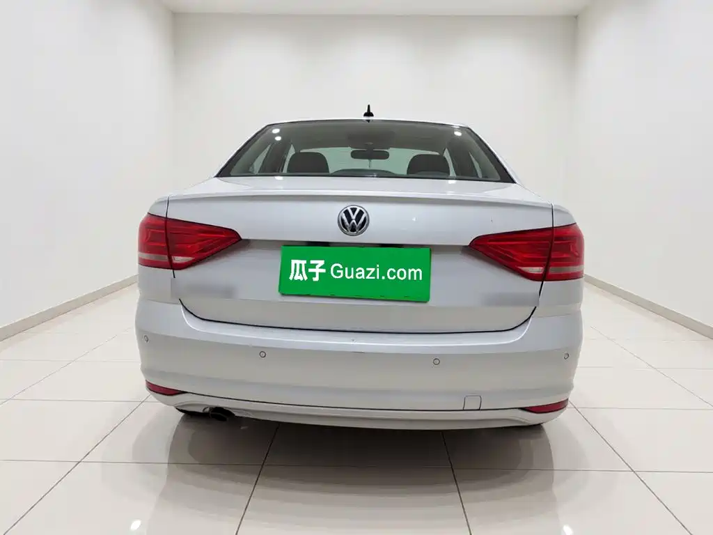 Фото 5 - Volkswagen Lavida