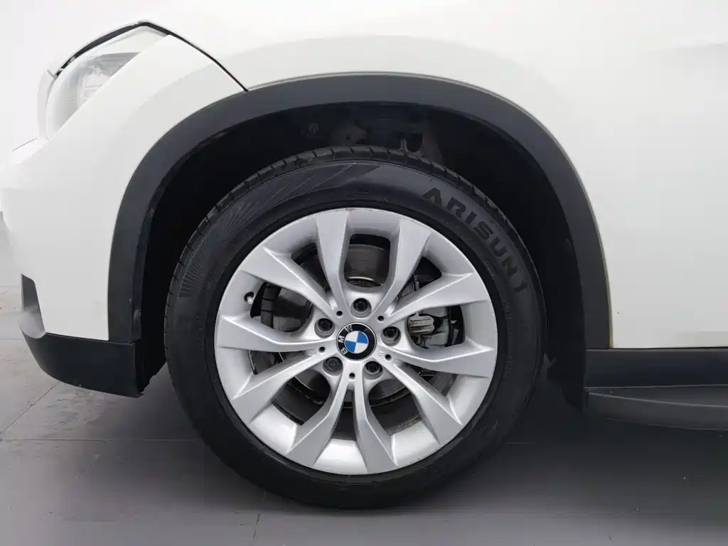 BMW X1 (Import) 2014 2012 sDrive18i Luxury