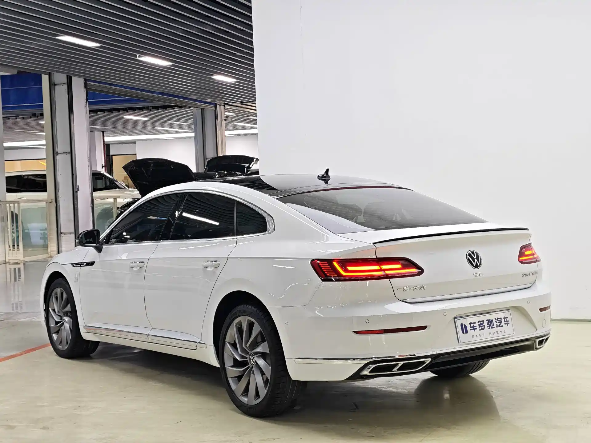 Фото 5 - Volkswagen CC