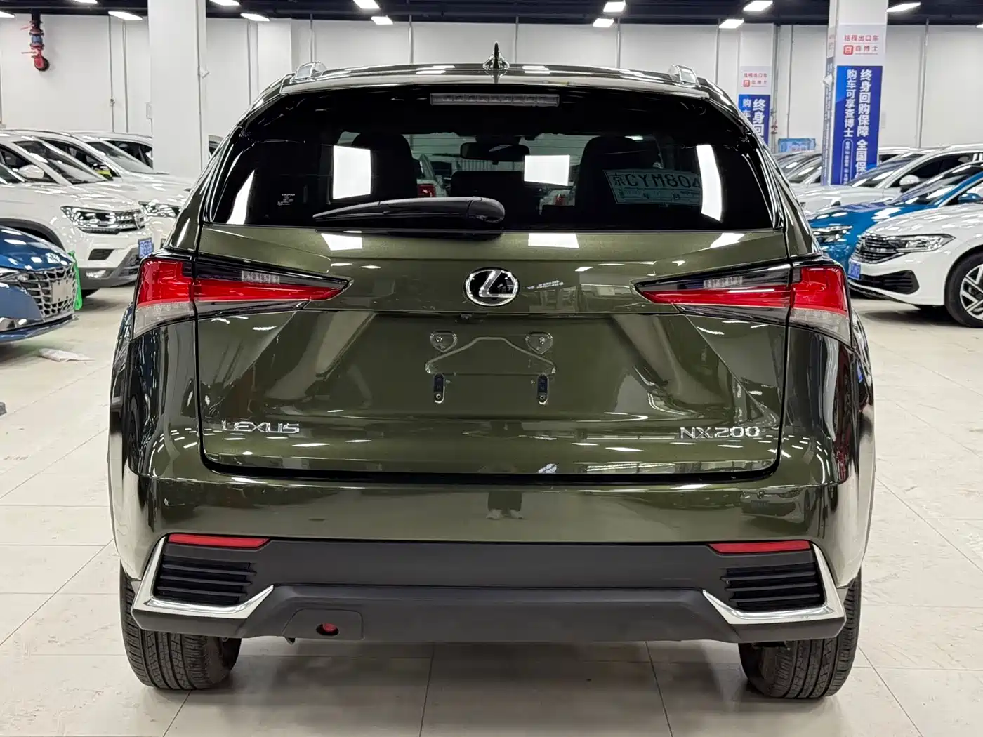 Фото 6 - Lexus NX