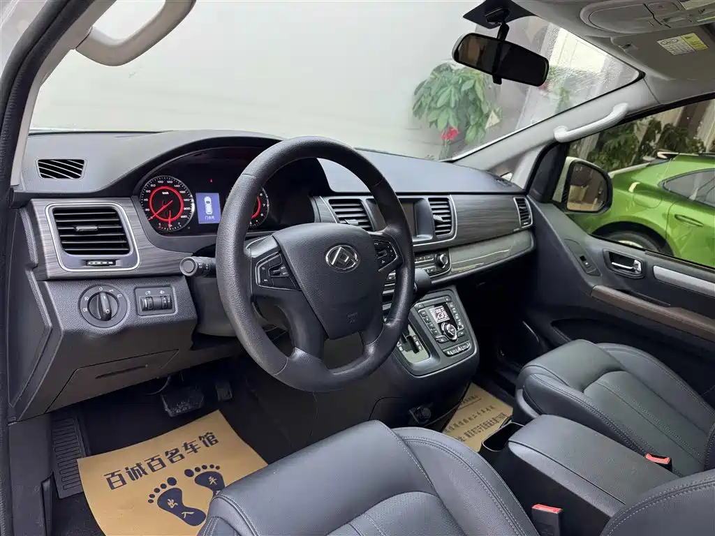 SAIC Maxus Maxus G10 2019 Facelift PLUS 2.0T Automatic Elite Edition China VI фото 10