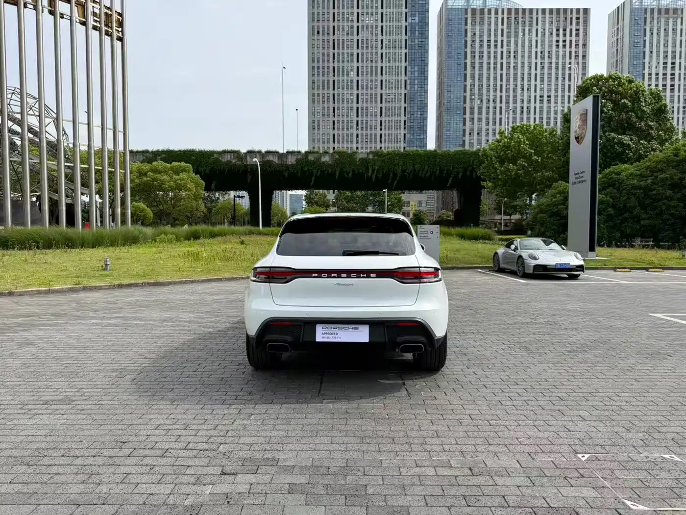 Porsche Macan 2024 Macan 2.0T фото 5