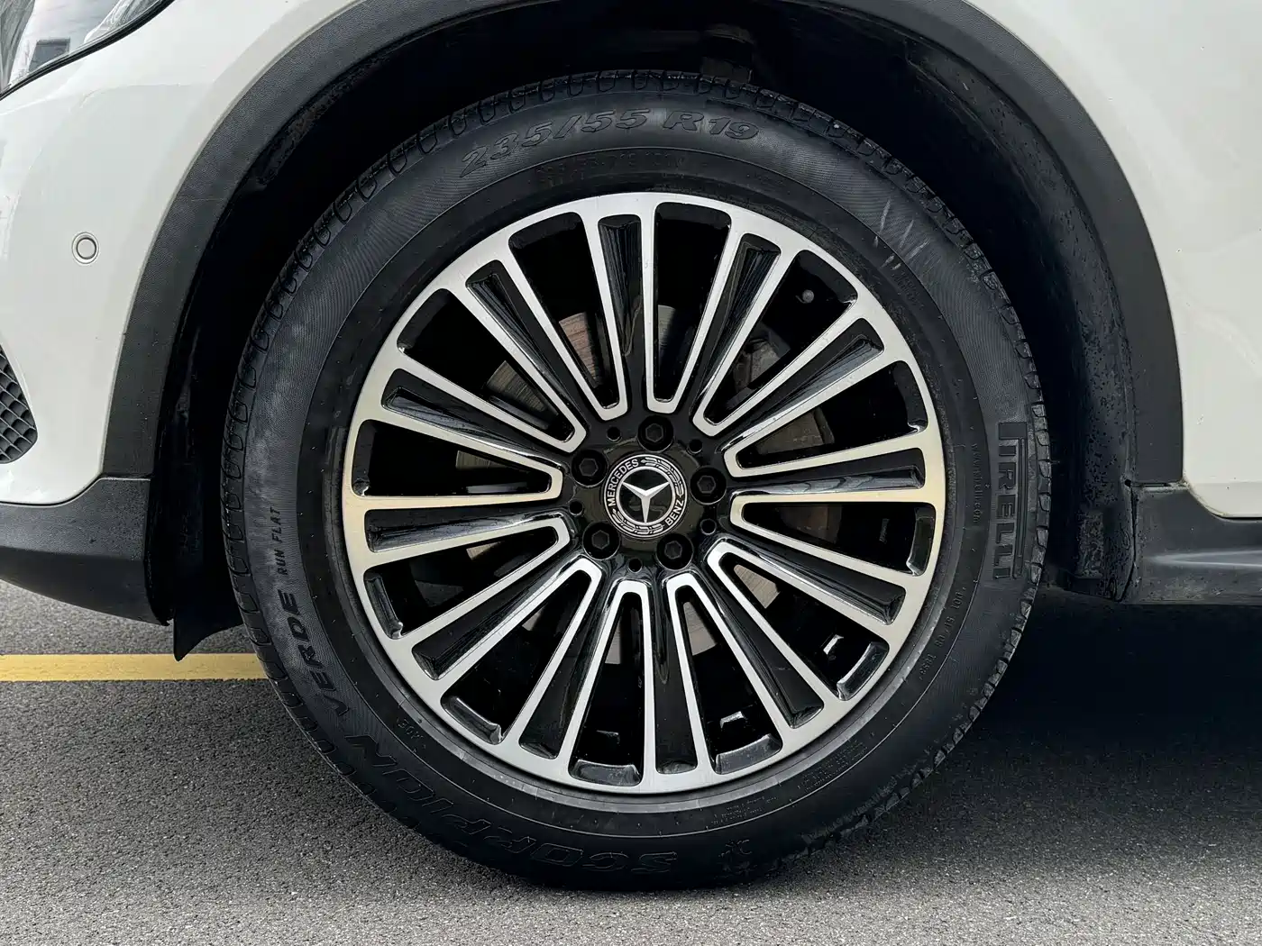 Mercedes-Benz GLC 2017 GLC 200 4MATIC фото 5