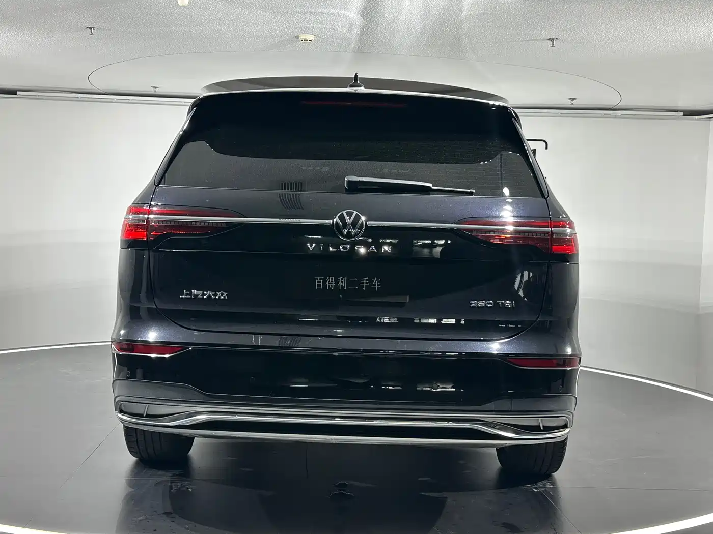 Volkswagen Viloran 2022 380TSI Premium Edition фото 13