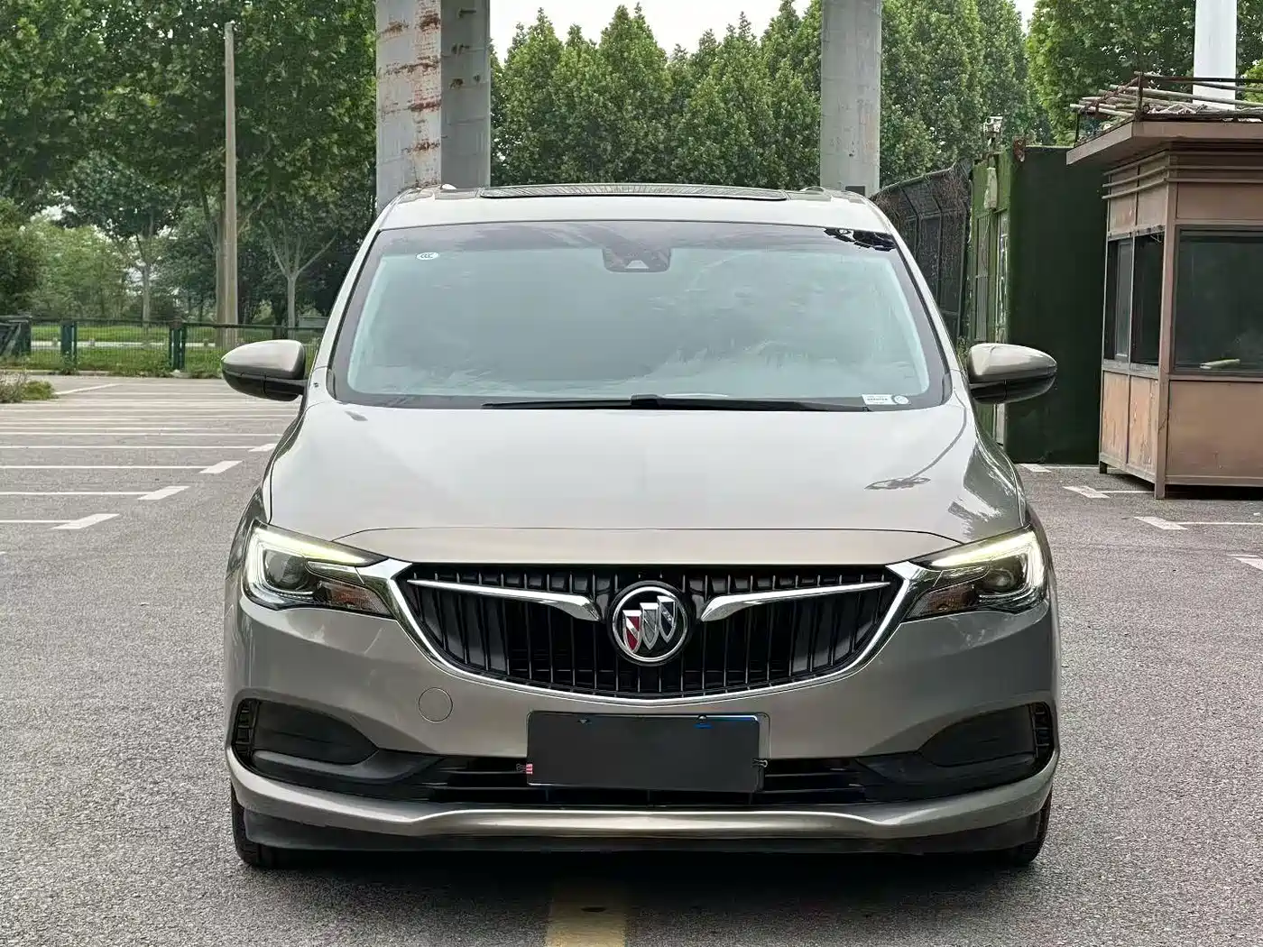 Buick GL6 2019 18T 6-seat Connected Luxury China VI фото 2