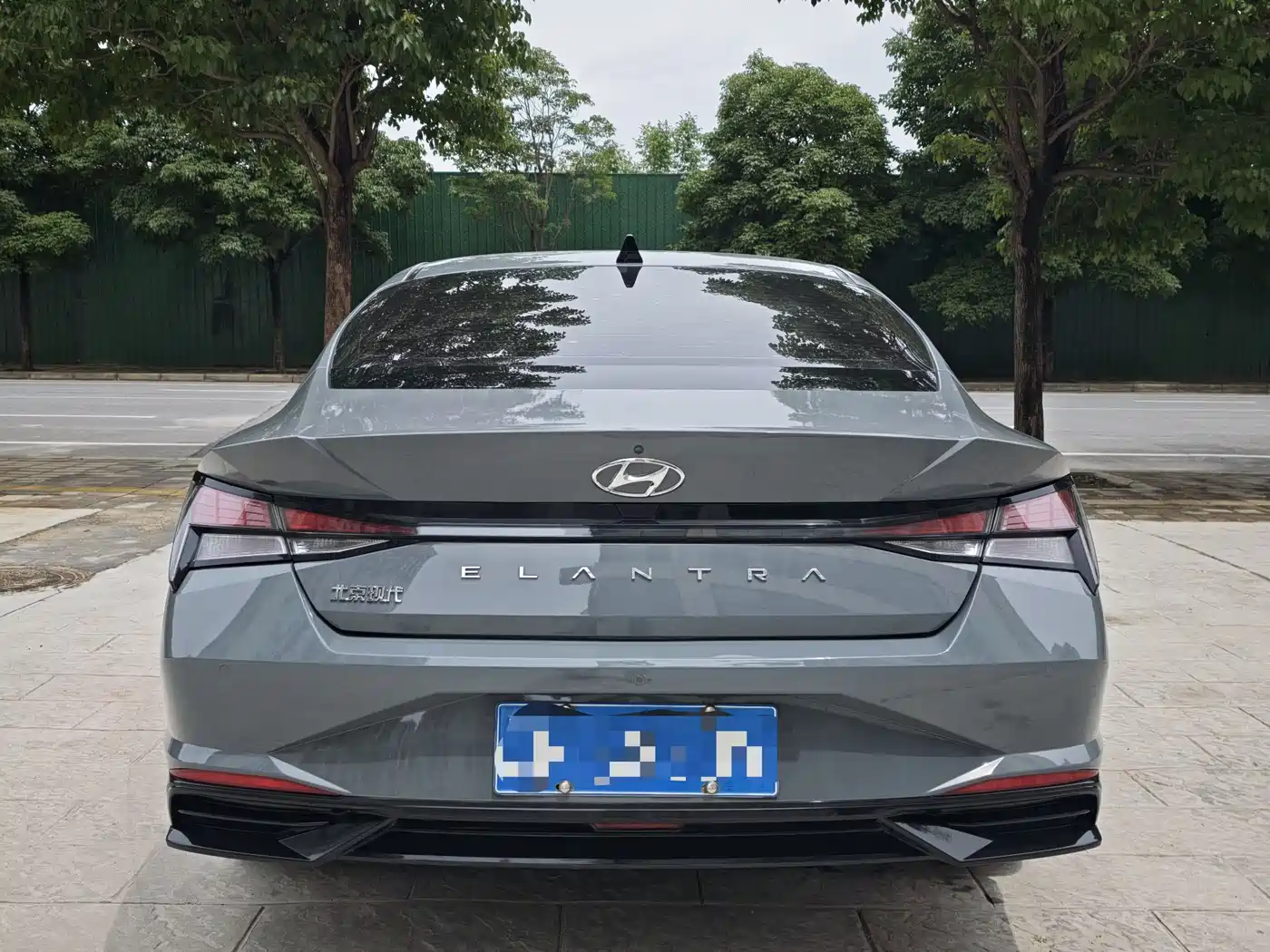 Hyundai Elantra 2023 1.5L CVT GLS Premium фото 8