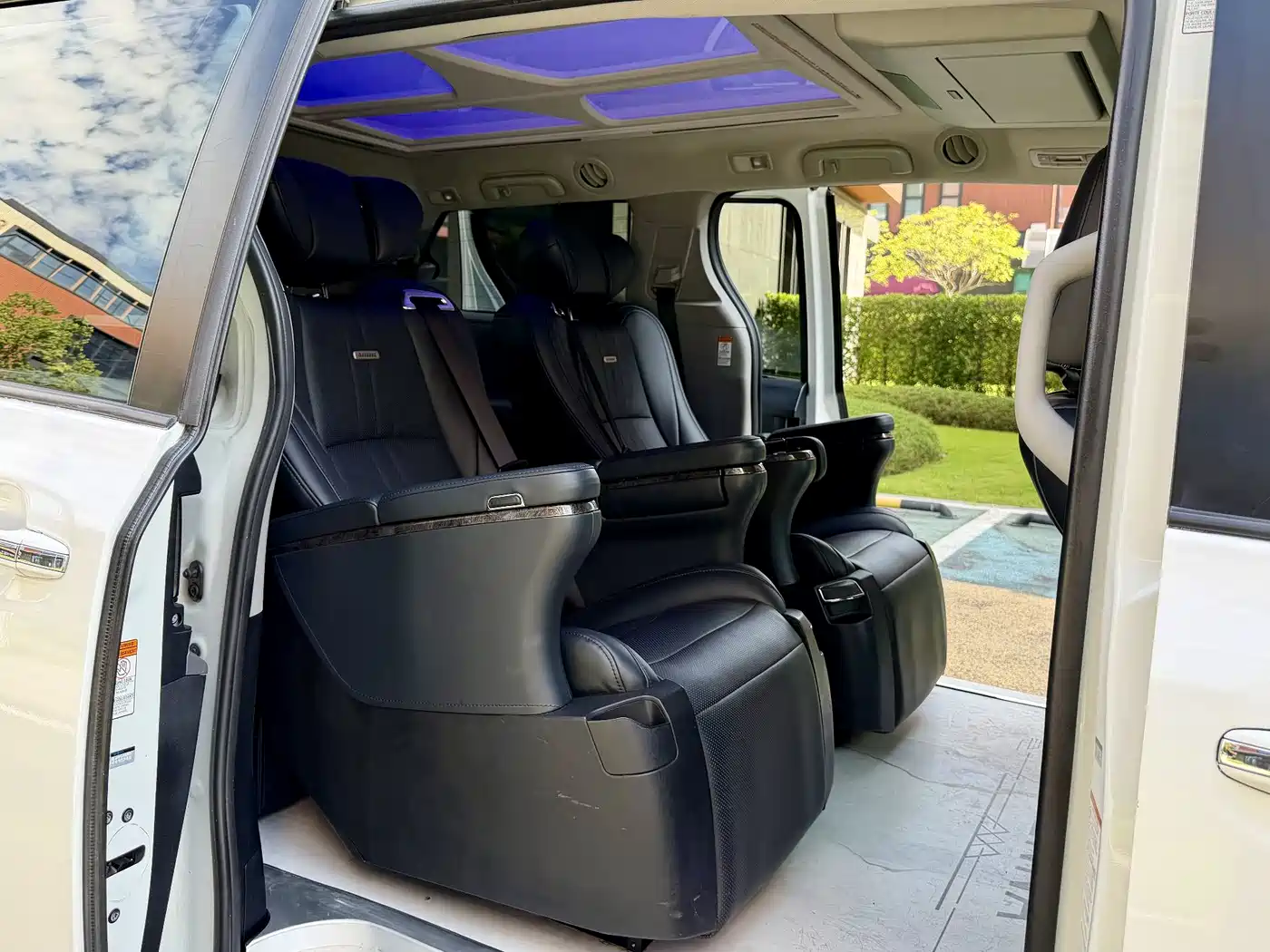 Toyota Sienna 2015 3.5L 2WD LE фото 18