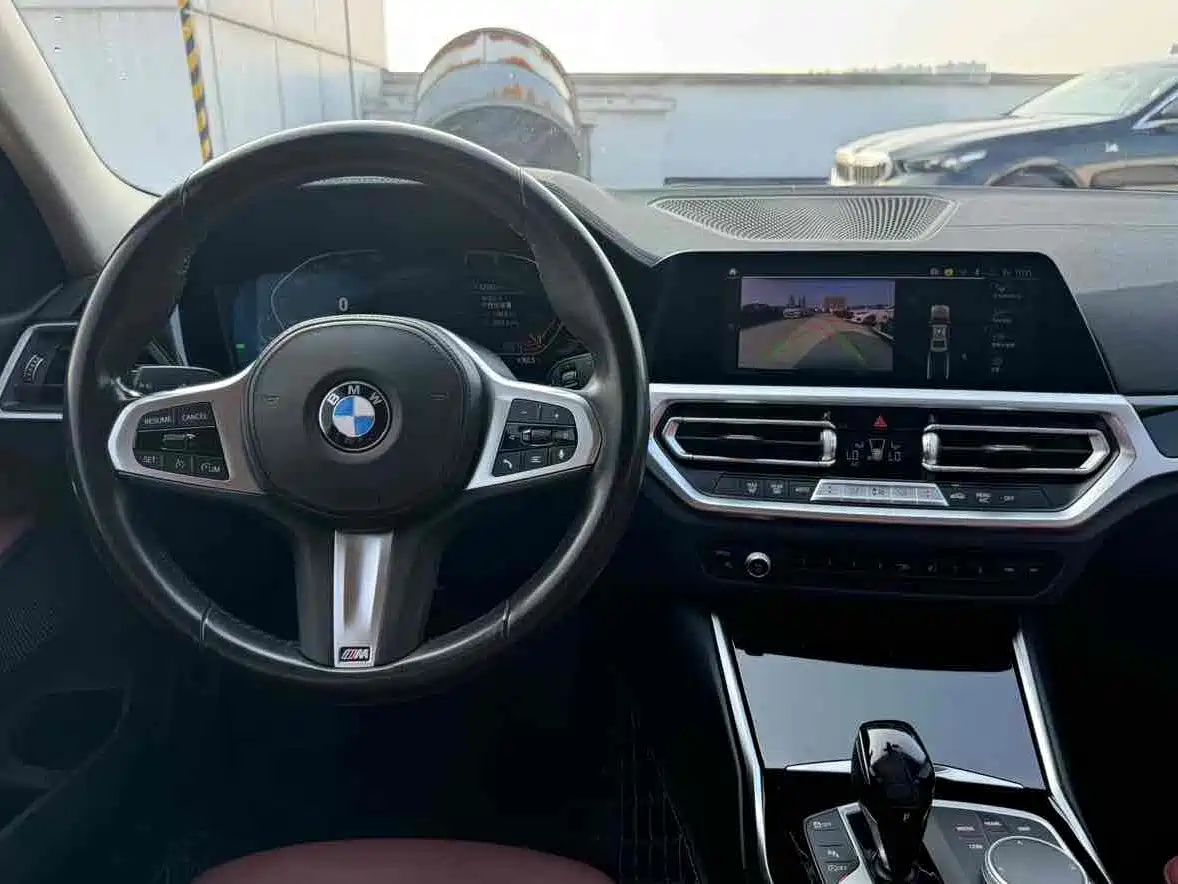 BMW 3 Series 2022 320Li M Sport Package фото 9