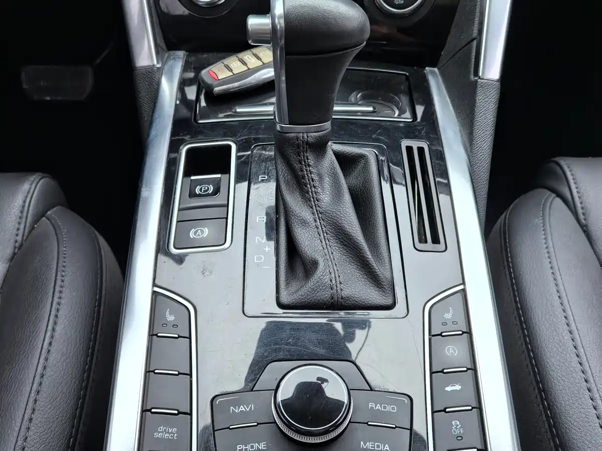 Haval H7 2016 Blue Label H7 2.0T Automatic Luxury фото 10