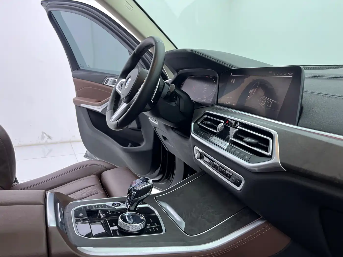 BMW X5 (Import) 2021 xDrive40i M Sport Package фото 11