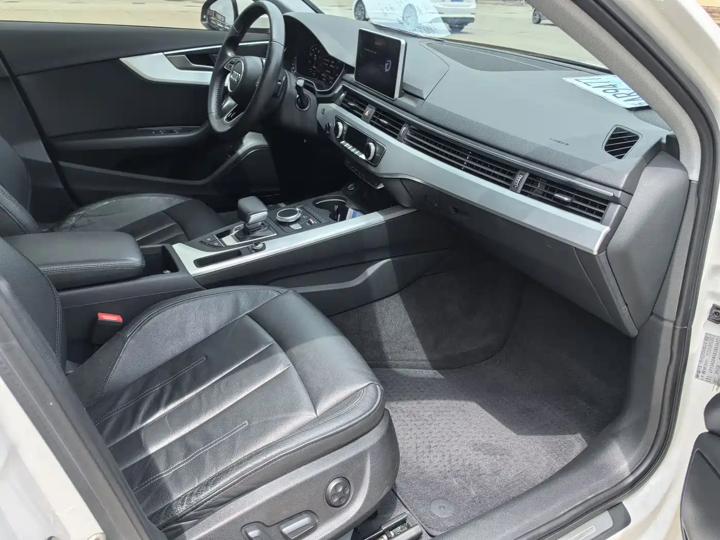 Audi A4L 2019 40 TFSI Fashion (China VI) фото 10