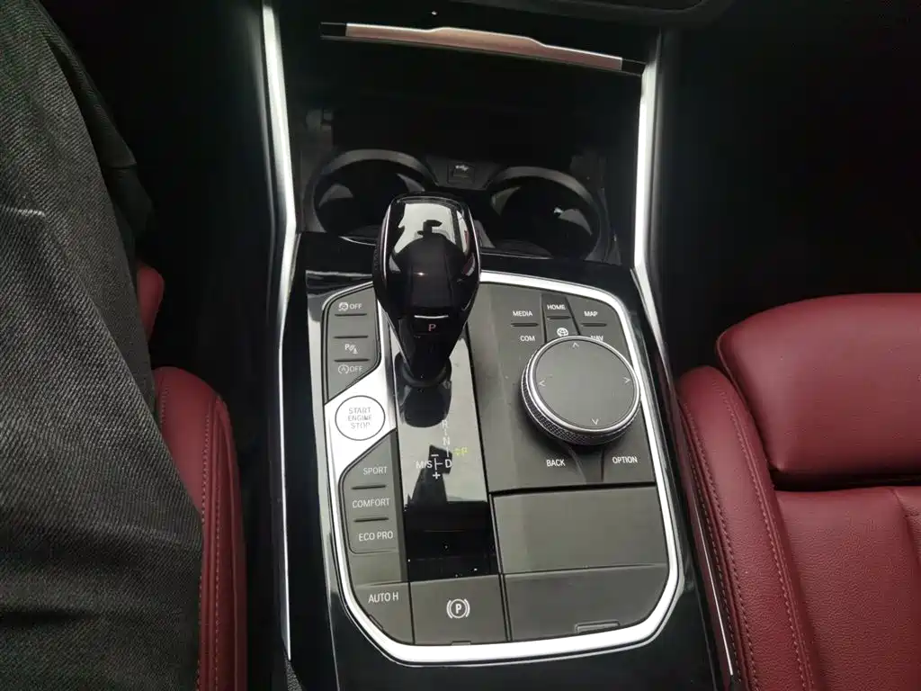 BMW 3 Series 2021 Facelift 320i Sport Package фото 7