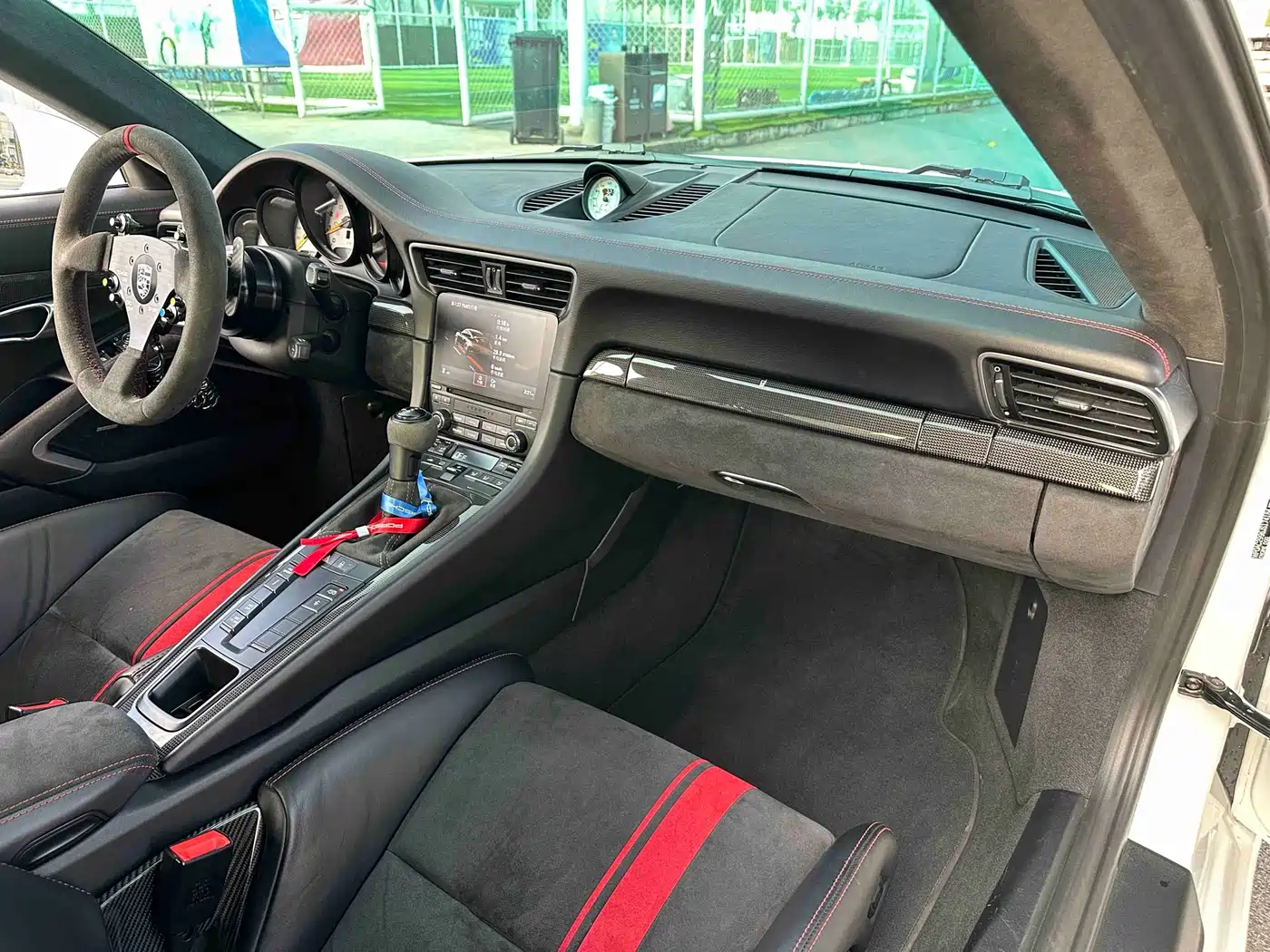 Porsche 911 2018 GT3 4.0L фото 12