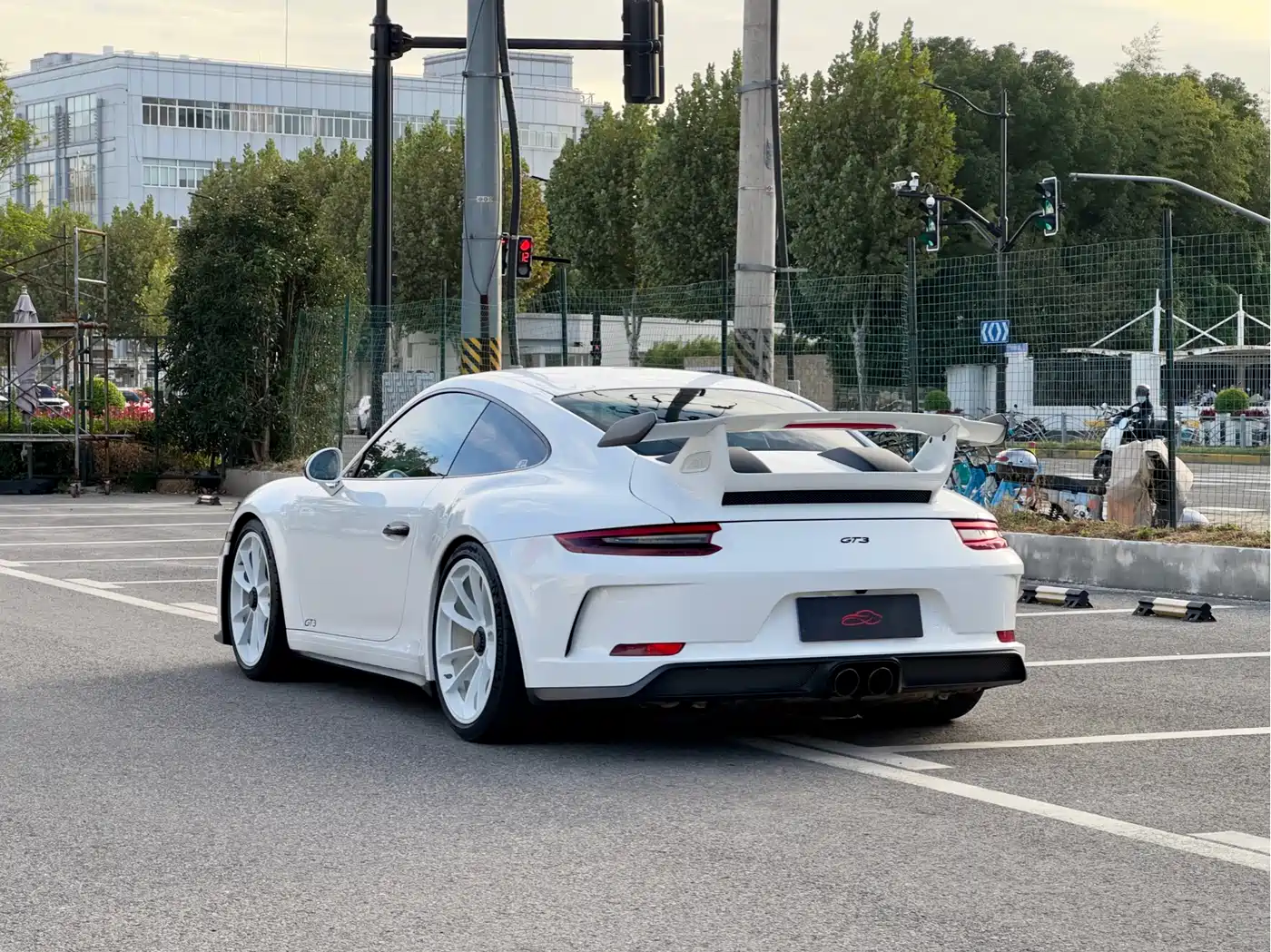 Porsche 911 2018 GT3 4.0L фото 6