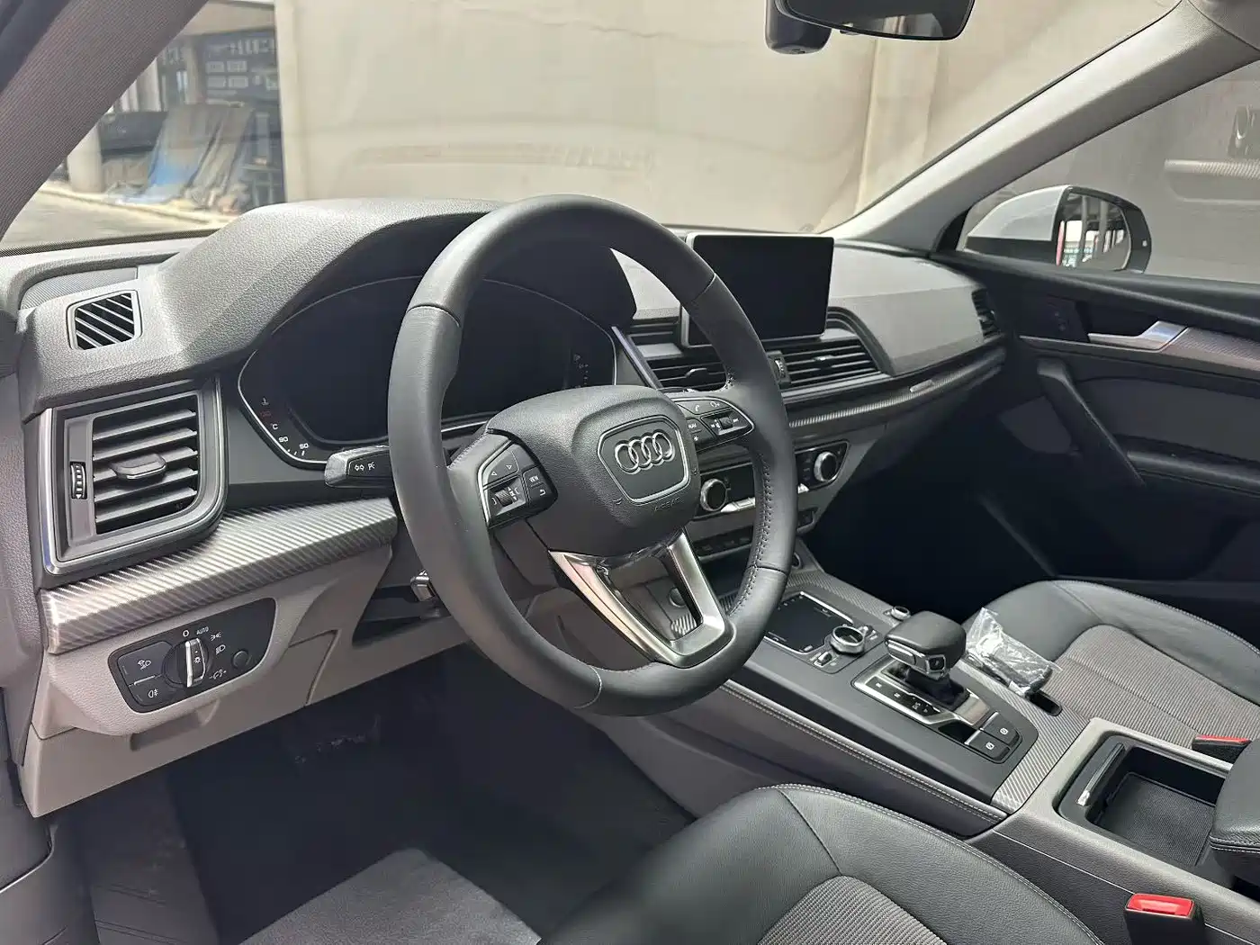 Audi Q5L 2018 45 TFSI Exclusive Fashion (China V) фото 4